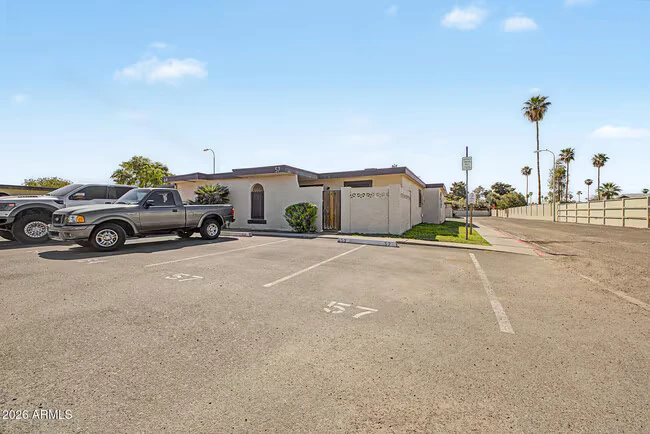 830 S Dobson Rd Mesa, AZ 85202 photo 3
