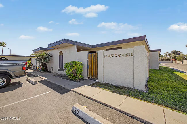 830 S Dobson Rd Mesa, AZ 85202 photo 2