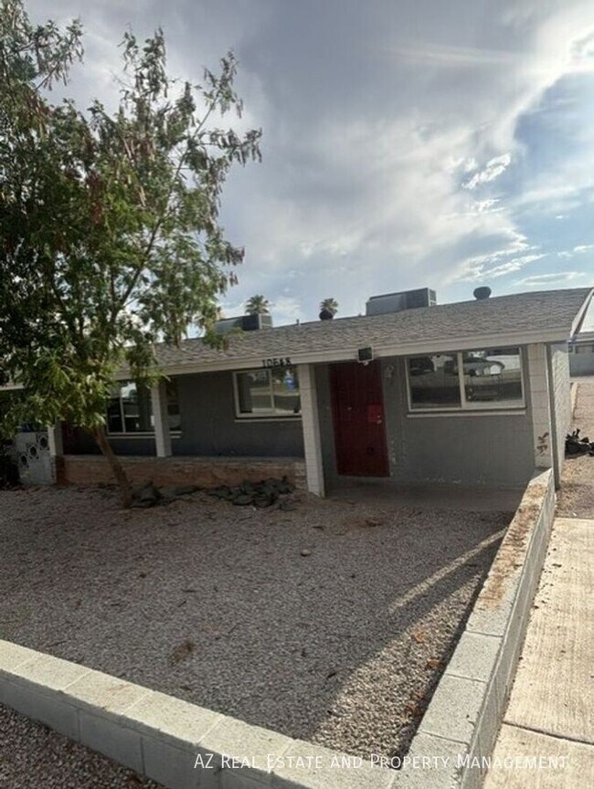 10648 N 15th Ave Phoenix, AZ 85029 photo 2