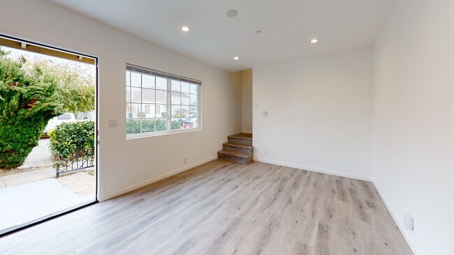 1006 Tilton Ave San Mateo, CA 94401 photo 4