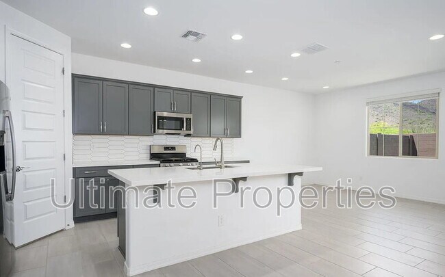 12418 W Cassia Trail Peoria, AZ 85383 photo 4