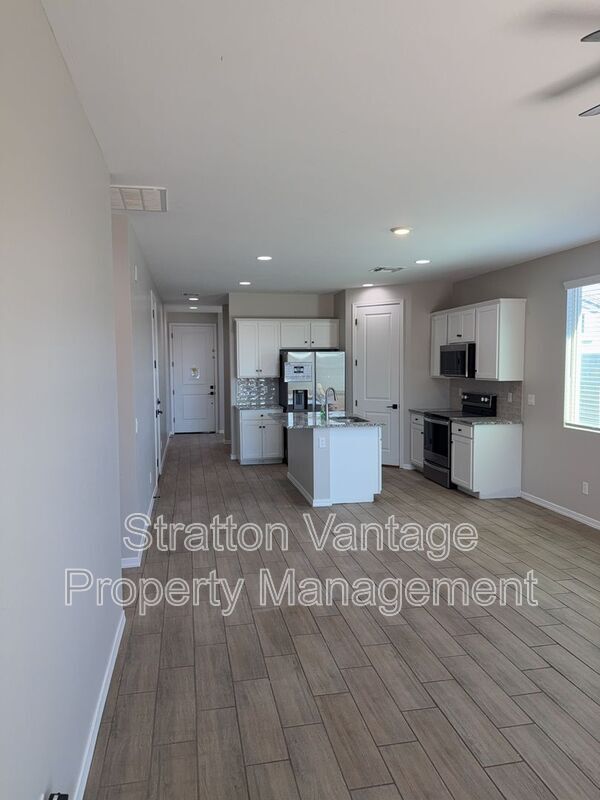 36005 W San Clemente Ave Maricopa, AZ 85138 photo 4