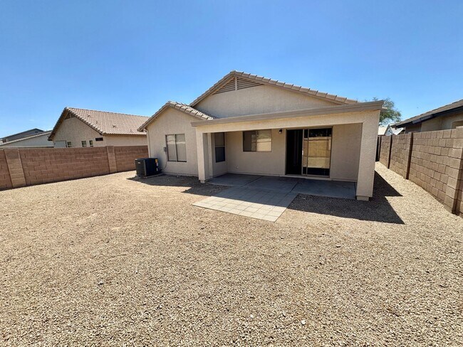 35 N 123rd Dr Avondale, AZ 85323 photo 3