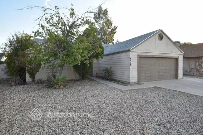 5604 W Garden Dr Glendale, AZ 85304 photo 2