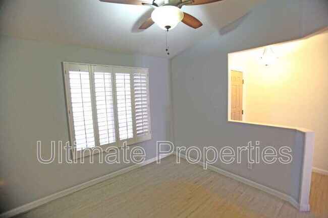 20622 N 102nd Ln Peoria, AZ 85382 photo 5