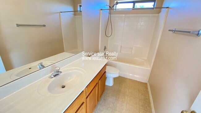 13186 W Gelding Cir Surprise, AZ 85379 photo 4