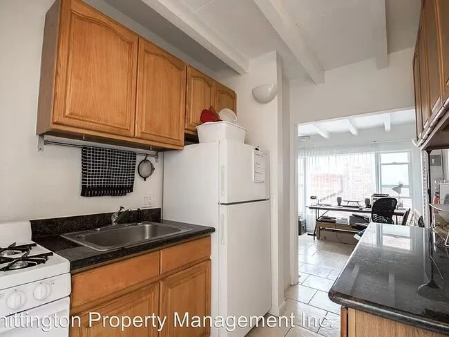 3852 Mission Blvd San Diego, CA 92109 photo 3