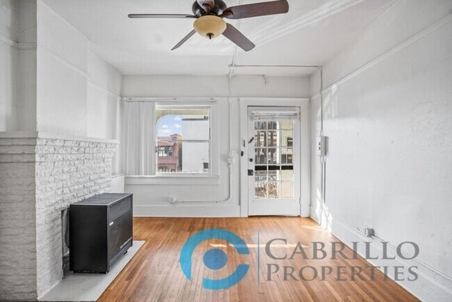 2259 Fourth Ave San Diego, CA 92101 photo 3