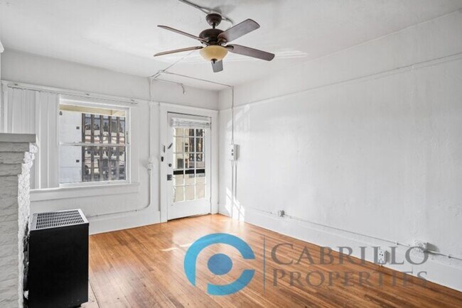 2259 Fourth Ave San Diego, CA 92101 photo 4
