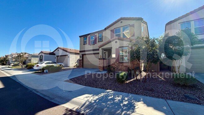 2439 W Kowalsky Ln Phoenix, AZ 85041 photo 3