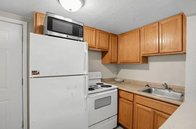 1524 W Monroe St Phoenix, AZ 85007 photo 3