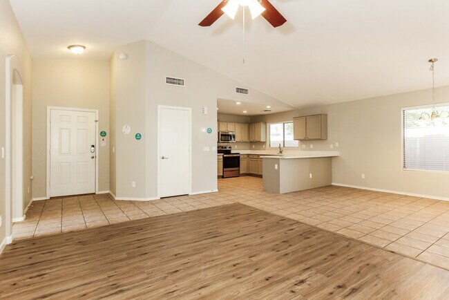 13331 W Boca Raton Rd Surprise, AZ 85379 photo 4