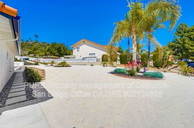 1579 Country Vistas Ln Bonita, CA 91902 photo 4