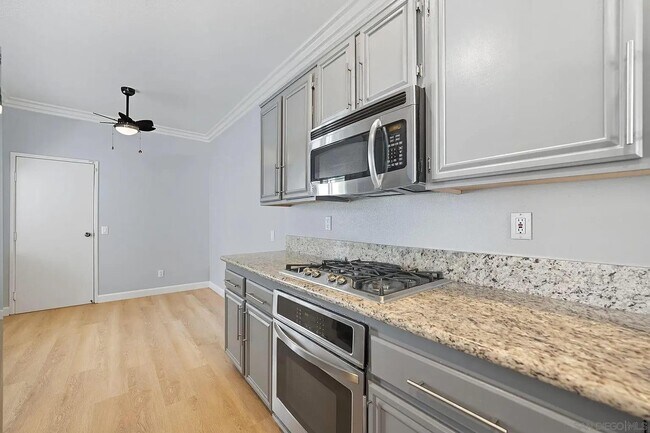 413 Sanibelle Cir Chula Vista, CA 91910 photo 5
