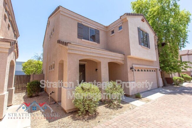 7523 S 14th St Phoenix, AZ 85042 photo 3