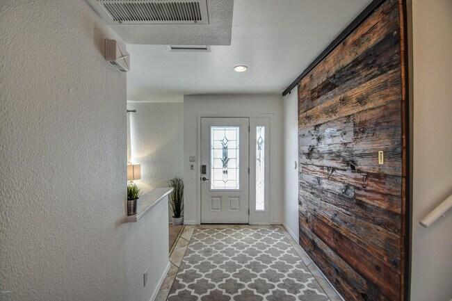 8420 E Keim Dr Scottsdale, AZ 85250 photo 5