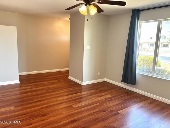 523 E Malibu Dr Tempe, AZ 85282 photo 3