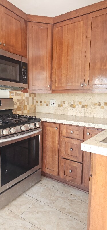 3871 Superba St San Diego, CA 92113