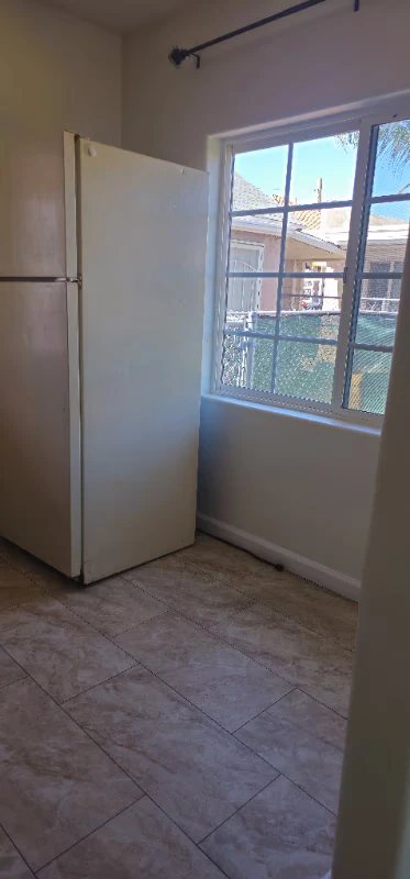 3871 Superba St San Diego, CA 92113 photo 5