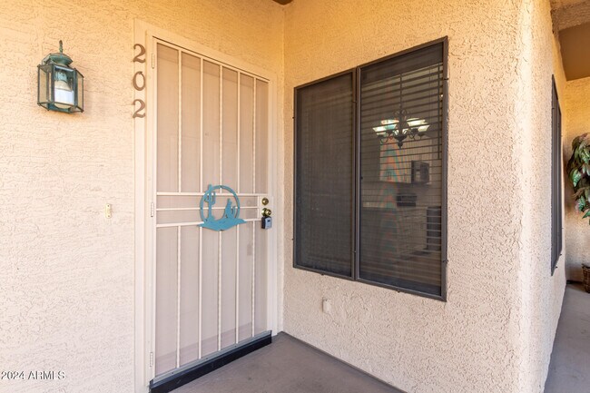 13818 N Saguaro Blvd Fountain Hills, AZ 85268 photo 2