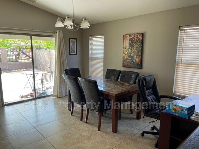14848 147th Dr Surprise, AZ 85379 photo 5