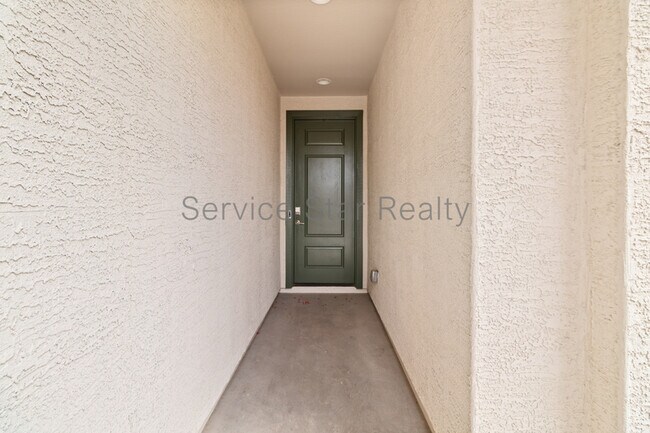 3236 Juniper Cyn Dr Phoenix, AZ 85083 photo 4