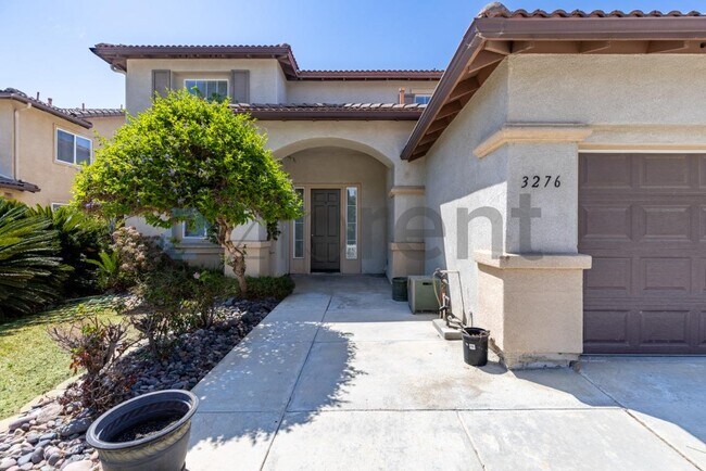 3276 Canyon View Dr photo 4