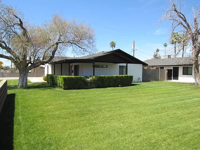 3948 E Earll Dr Phoenix, AZ 85018 photo 4