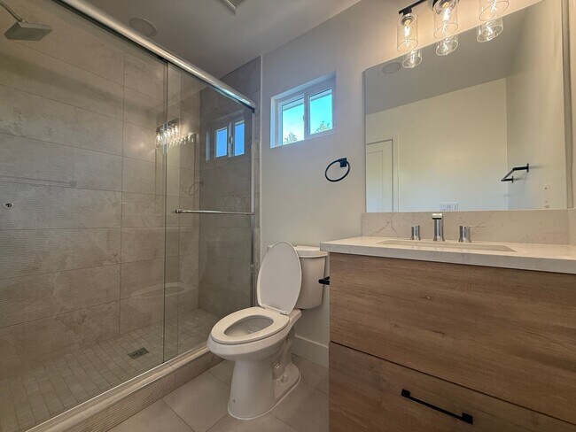 5077 Rockford Dr San Diego, CA 92115 photo 3
