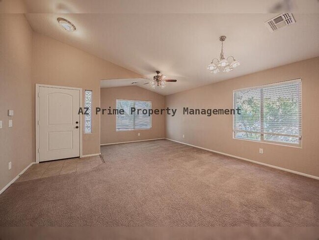 4983 S 236th Dr Buckeye, AZ 85326 photo 4