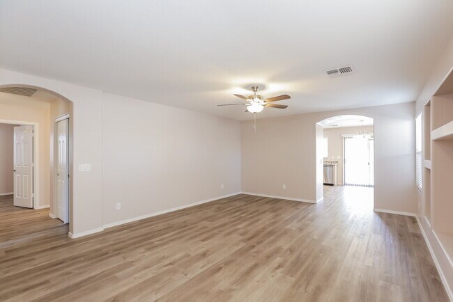 7302 S 253rd Ave Buckeye, AZ 85326 photo 4