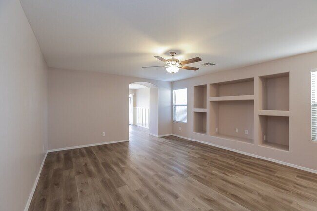 7302 S 253rd Ave Buckeye, AZ 85326 photo 3