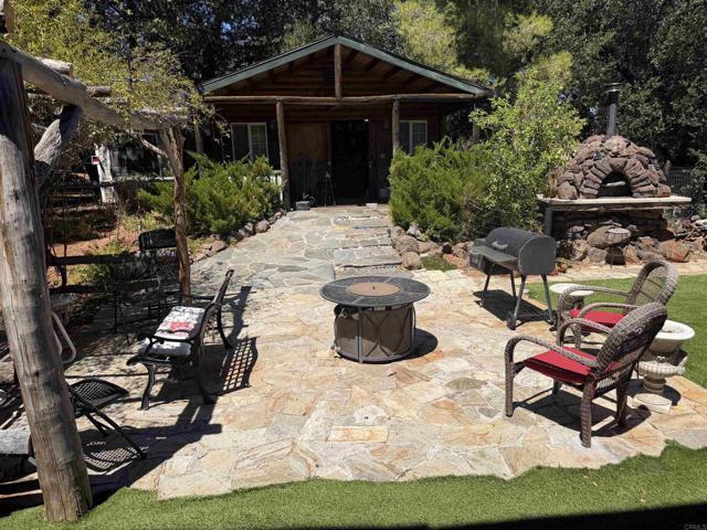 4412 Luneta Dr photo 2