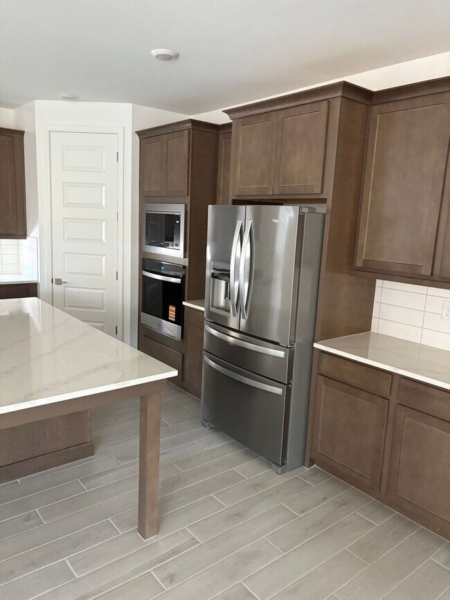 7392 W Buckhorn Trail Peoria, AZ 85383 photo 3