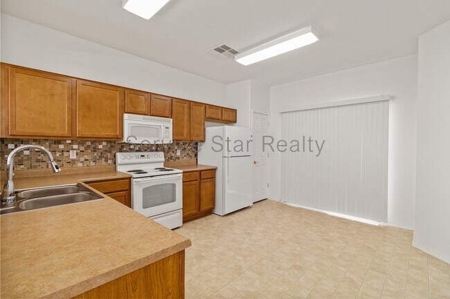 7719 S 25th Ave Phoenix, AZ 85041 photo 5