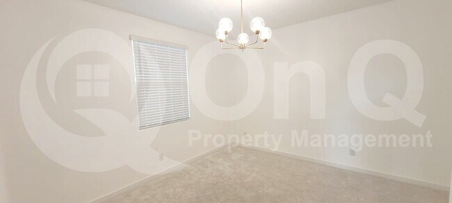23055 E Stacey Rd Queen Creek, AZ 85142 photo 3