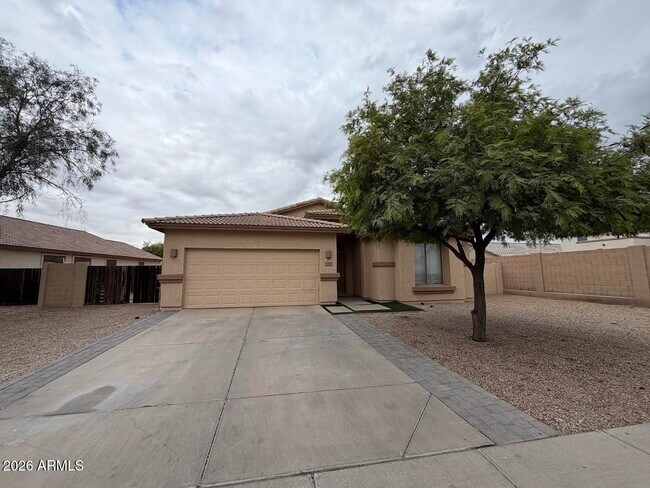 3202 S 104th Ave Tolleson, AZ 85353 photo 2