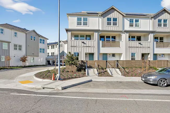 3814 Norbridge Ave Castro Valley, CA 94546 photo 2