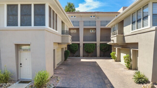19777 N 76th St Scottsdale, AZ 85255 photo 2