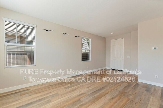 35857 Gatineau St Murrieta, CA 92563 photo 4