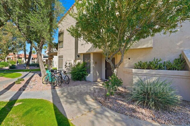 9707-9707 E Mountain View Rd Scottsdale, AZ 85258 photo 5