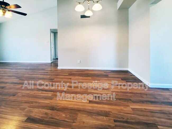 4448 E Fremont St Phoenix, AZ 85042 photo 5