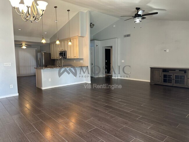 411 N Leoma Ln Chandler, AZ 85225 photo 4