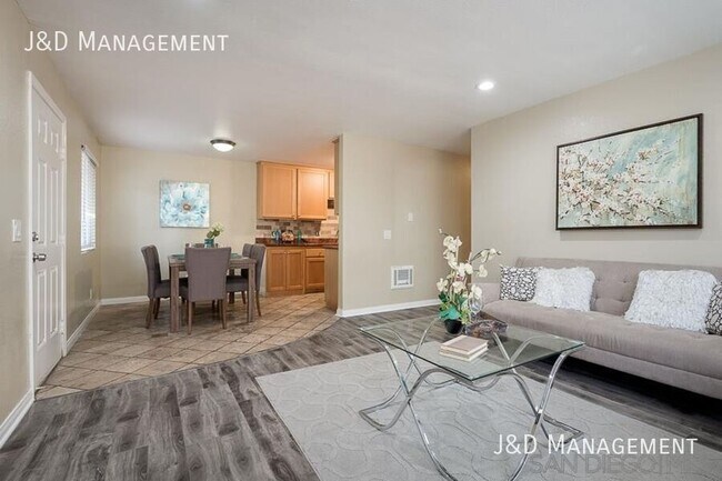 9860 Dale Ave Spring Valley, CA 91977 photo 2