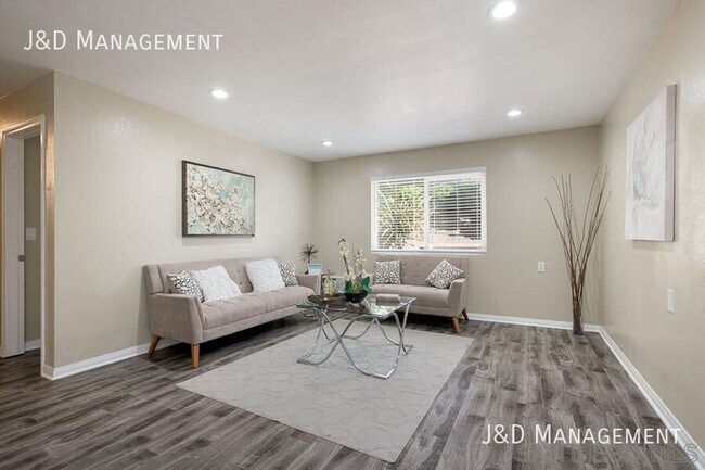 9860 Dale Ave Spring Valley, CA 91977 photo 3