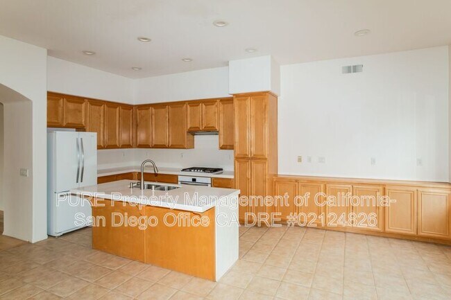 771 Dry Creek Dr Chula Vista, CA 91914 photo 5