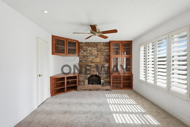 5749 S Farmer Ave Tempe, AZ 85283 photo 5
