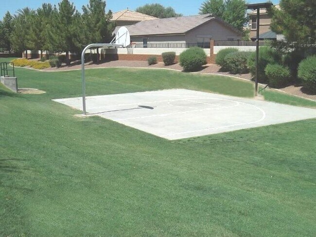 2153 S Luther Mesa, AZ 85209 photo 2