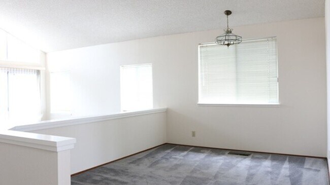 3591 Woodley Dr San Jose, CA 95148 photo 4