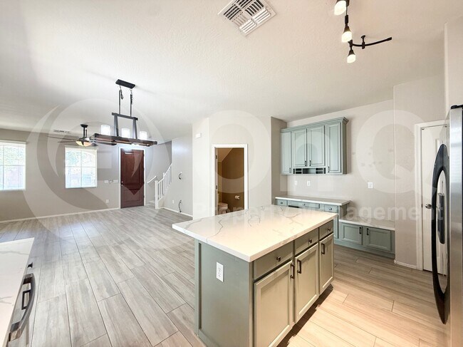 10043 E Isabella Ave Mesa, AZ 85209 photo 5